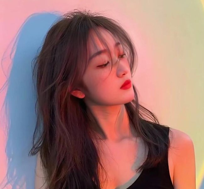罗美雪妮黛的美丽与哀愁